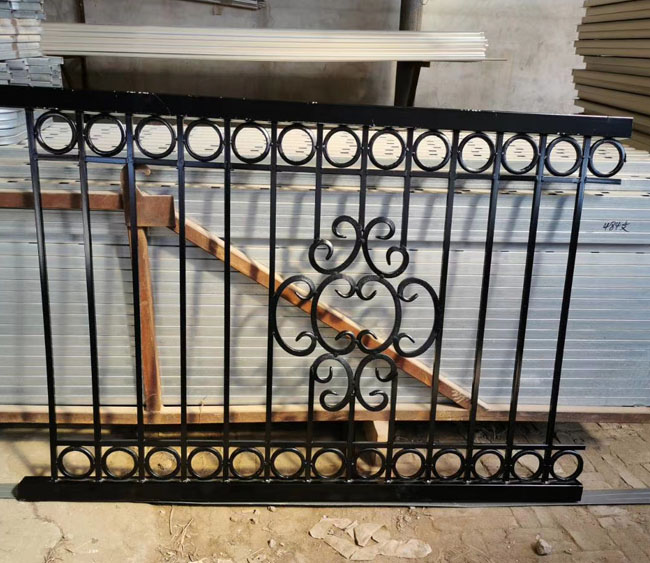 鋅鋼院墻護欄.jpg