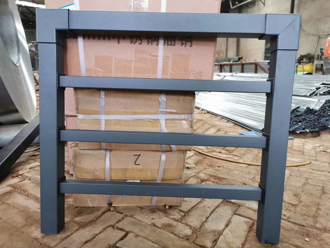 供應(yīng)鋅鋼護(hù)欄廠家 供應(yīng)鋅鋼護(hù)欄廠家